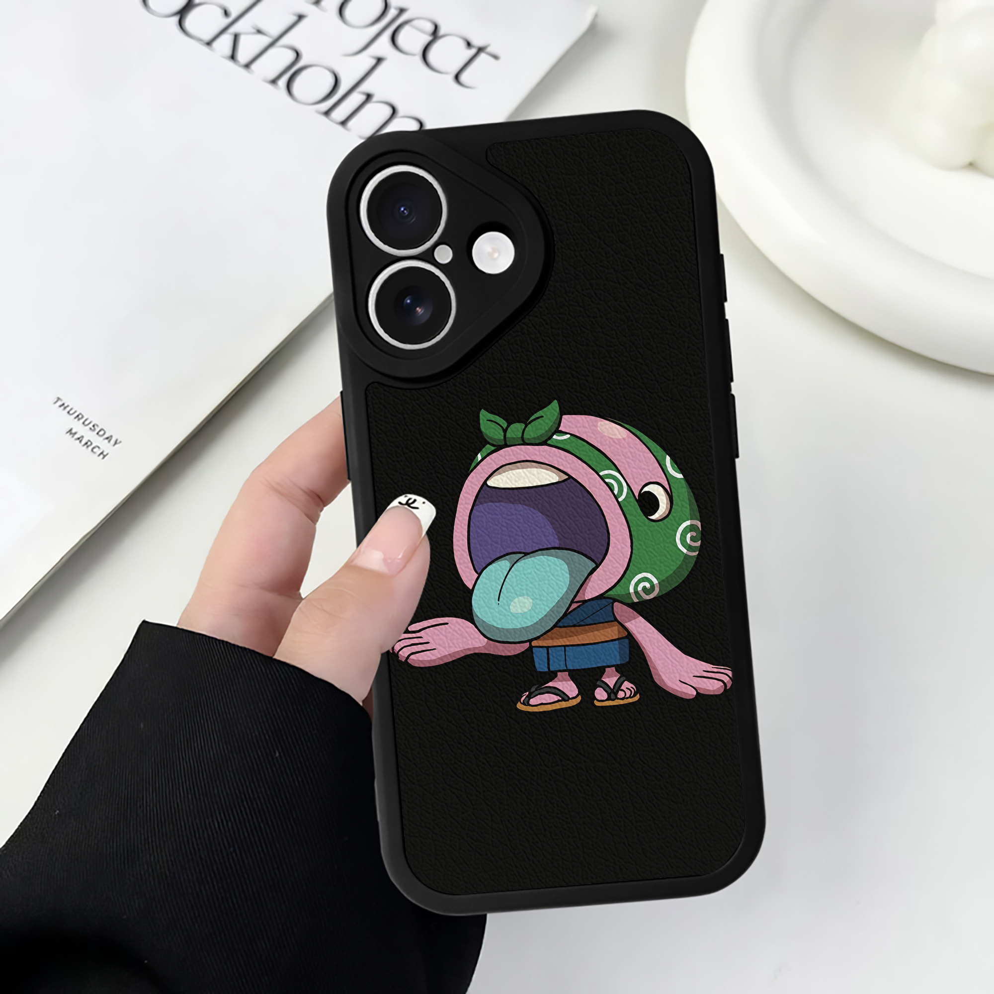 （画像用） 妖怪ウォッチ Yo-kai Watch 【iPhone 16シリーズ対応】シリコンスマホケース（レザー調） 材質：シリコン